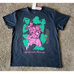 Wakanda Forever T-Shirt Women's Small Gray Short Sleeve